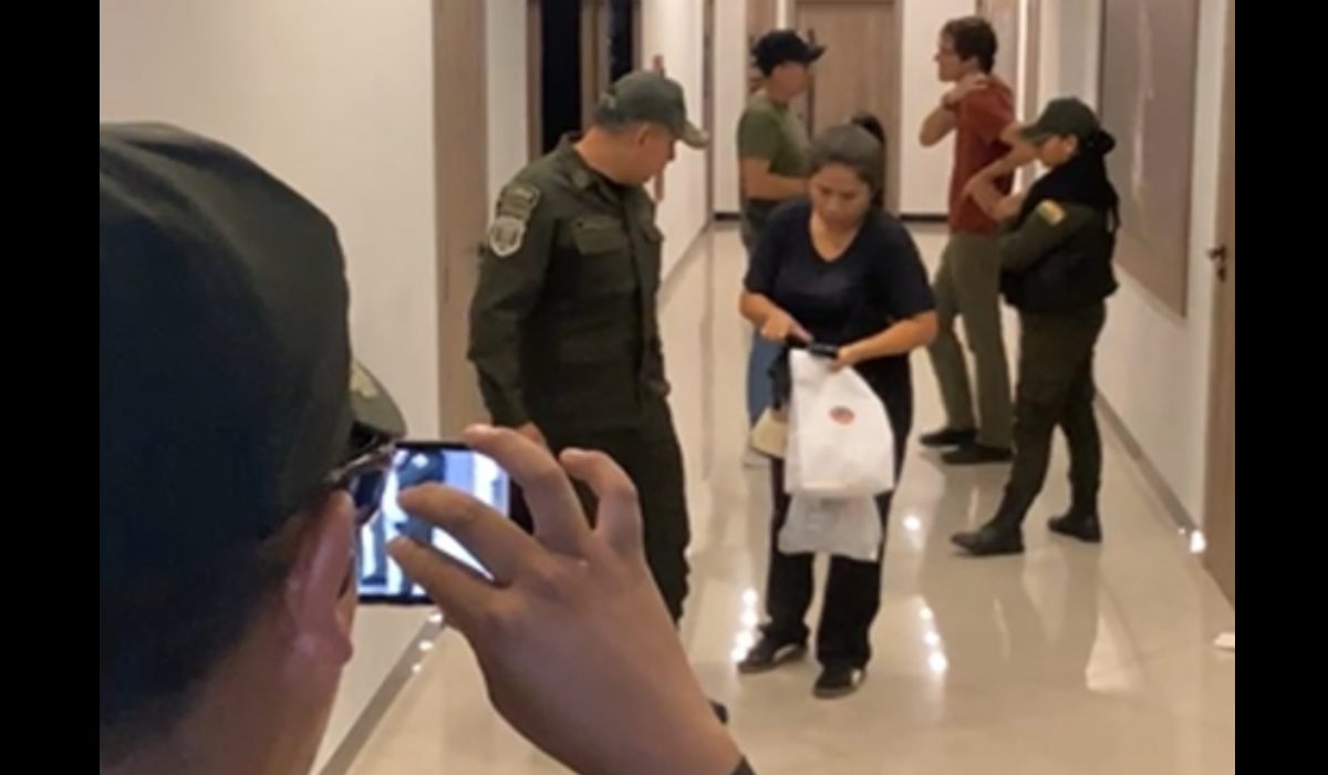 La BBC retenida en Bolivia: la embajada británica exige respeto a la prensa