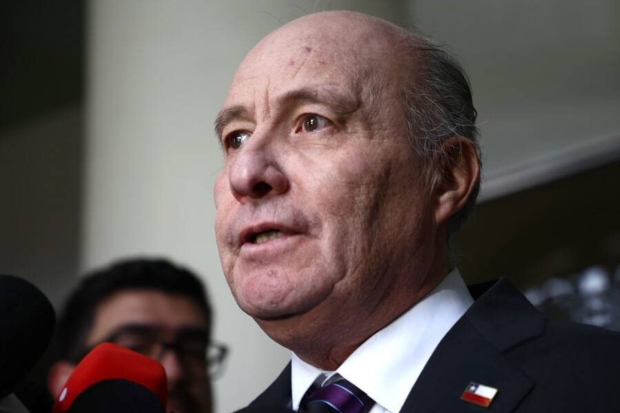 Ministerio de Hacienda respalda investigación a AFP por pérdidas, pero evita acciones inmediatas