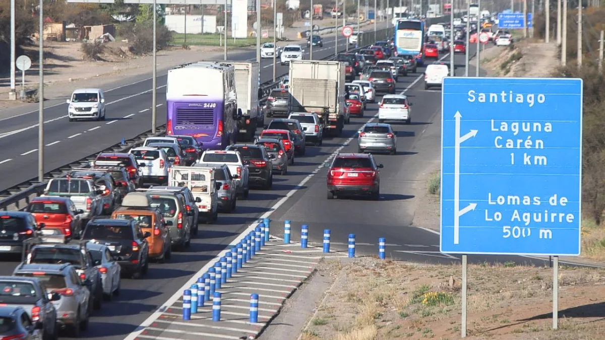 MOP activa plan de contingencia para aliviar congestión vehicular en rutas de regreso a Santiago