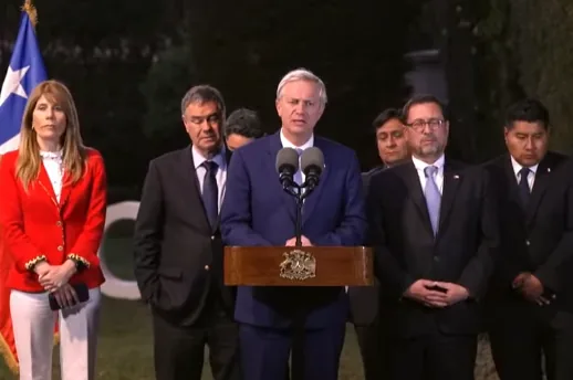 Kast cierra filas tras polémica de Poduje con Milei, pero evita compromisos sobre indultos