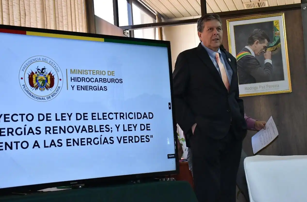 Bolivia avanza con nueva Ley de Electricidad y subastas para energías renovables